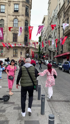 İstiklal Millet Kütüphanesi Videolar görseli