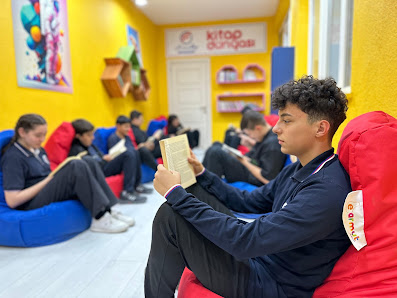 Arnavutköy Fen Bilimleri | Anasınıfı, Ortaokul, Anadolu Lisesi Öğrenci görseli
