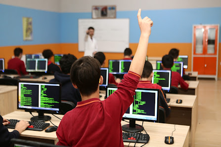 Kariyerim Teknoloji Lisesi Öğrenci görseli
