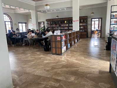İBB Beşiktaş İskele Kütüphanesi