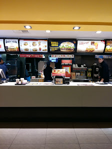 McDonald's Özlüce Ortam görseli