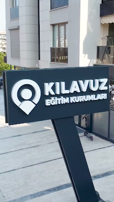 Kılavuz Akademik Kütüphane Kafe Sahibinin seçtikleri görseli